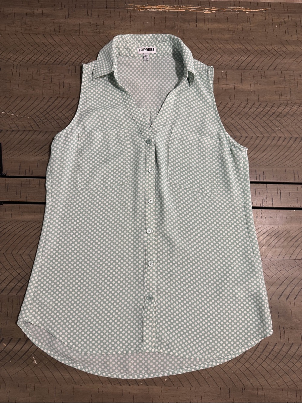 Express Mint Green Polka Dot Sleeveless Button-Down Top